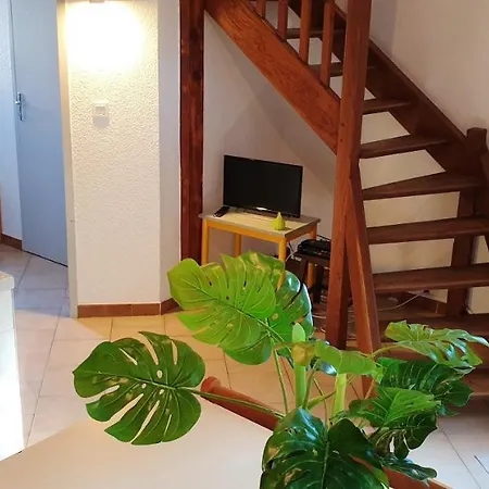 Prázdninový dům Maison De 3 Chambres A Avec Piscine Partagee Et Wifi A 30 Km De La Plage